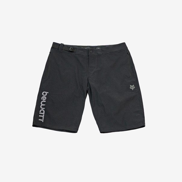 Pantalón corto negro