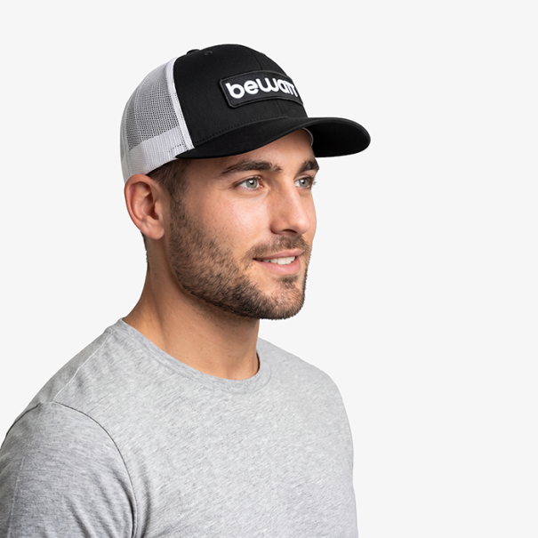 Gorra Retro Trucker Negra y Blanca